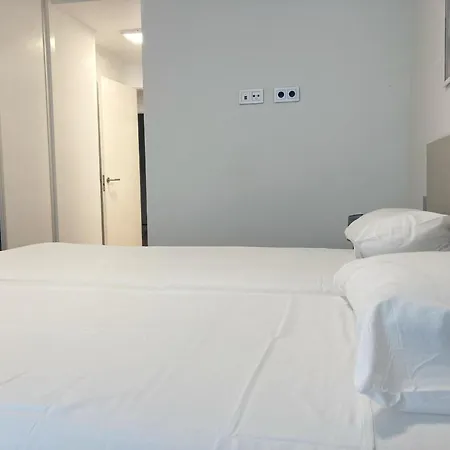 Luxury By Canary365 Apartman *